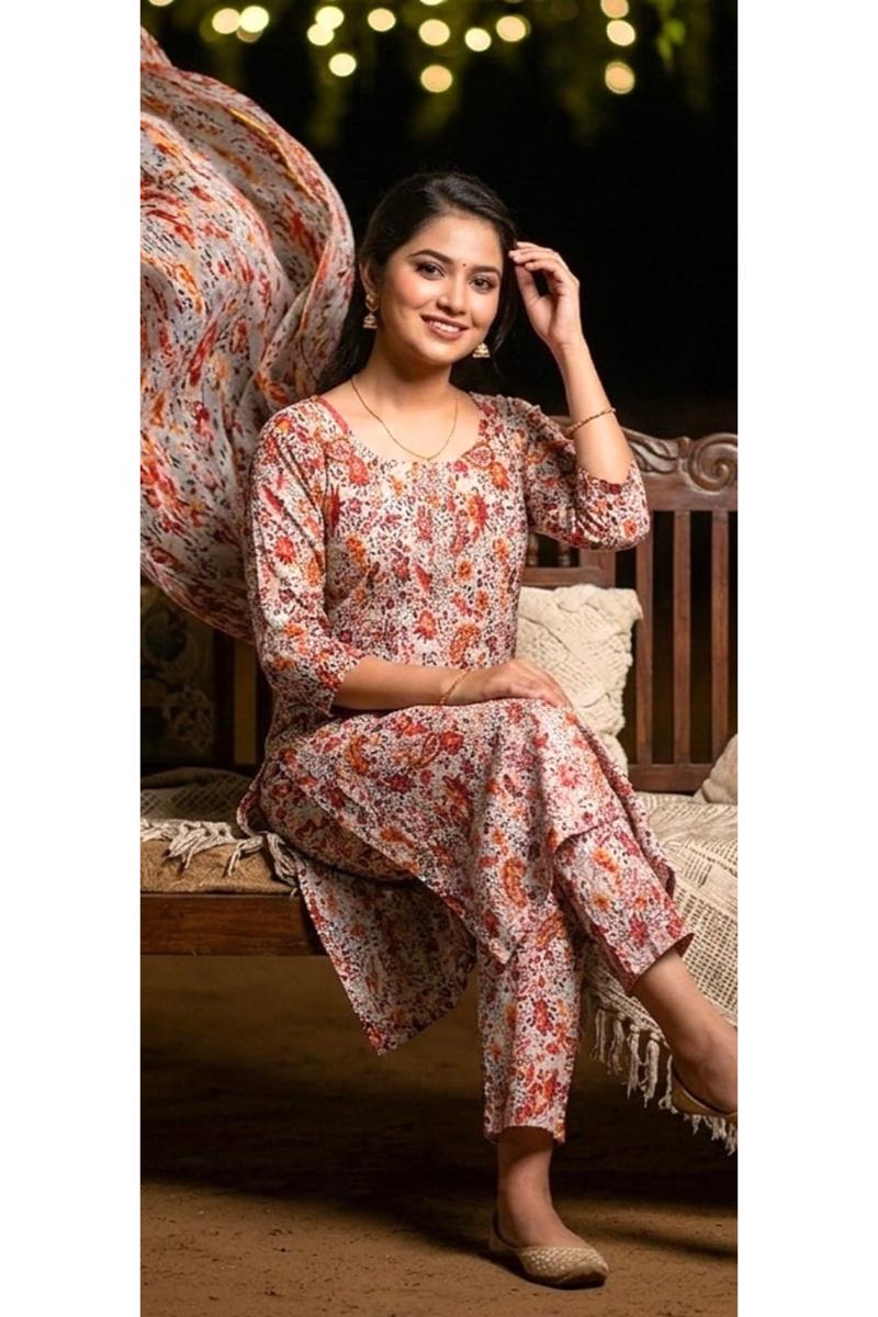 Printed Lawn 3-Piece Suit with Chiffon Dupatta
